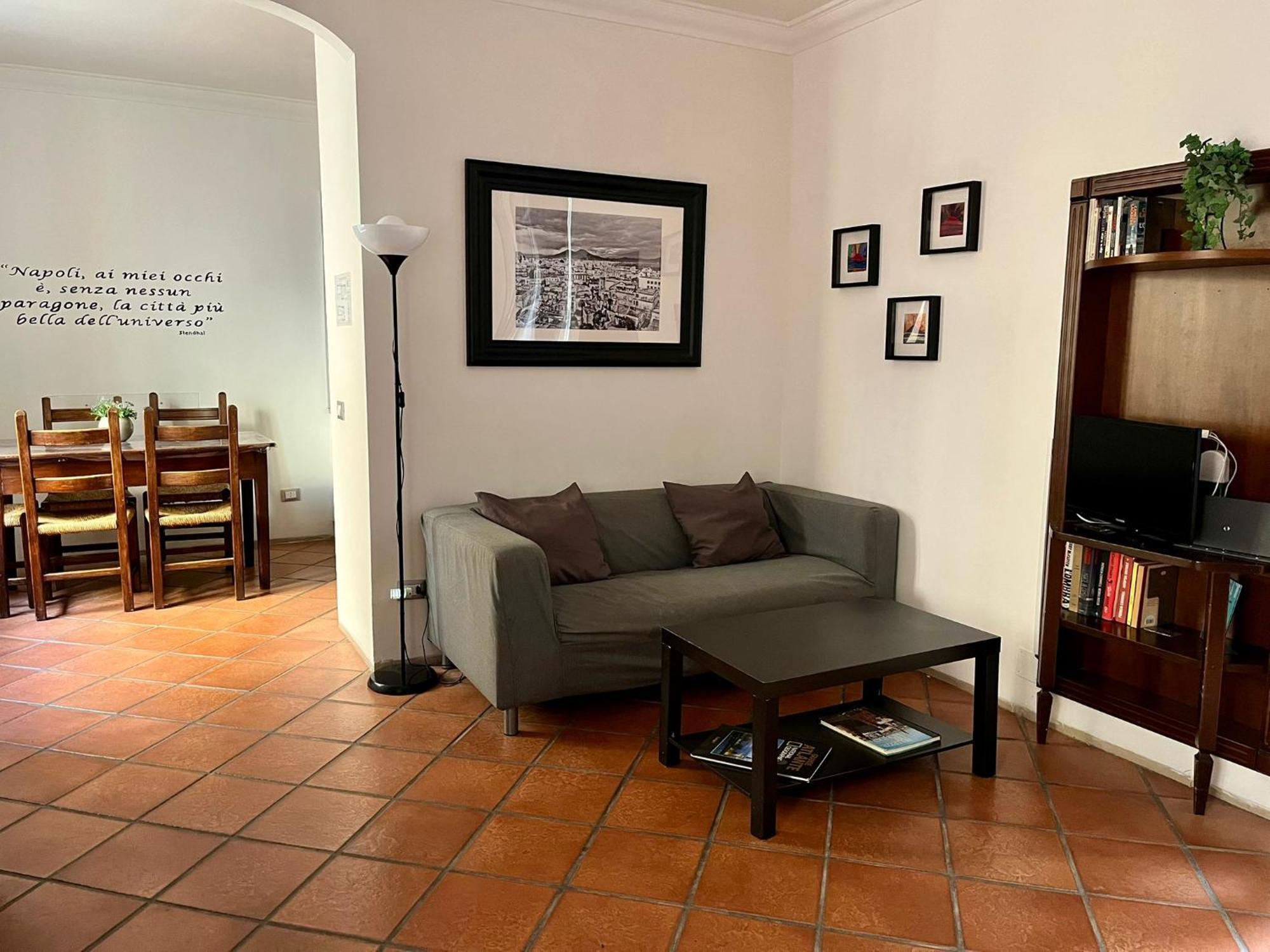 Palazzo Rota Guesthouse Naples Extérieur photo