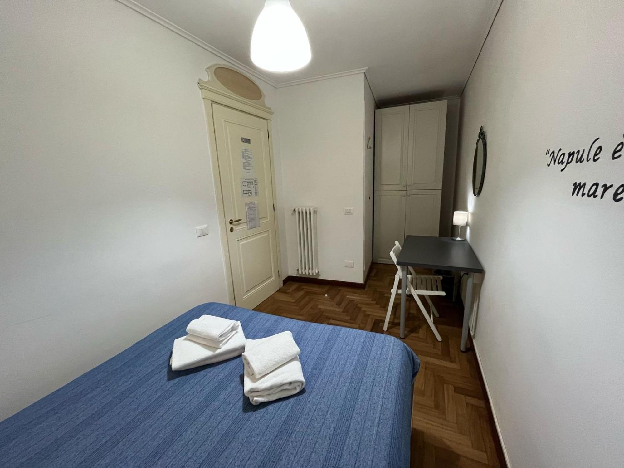 Palazzo Rota Guesthouse Naples Extérieur photo